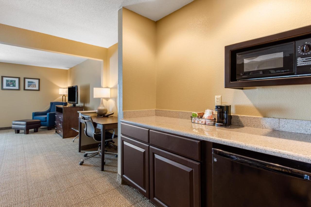 Comfort Inn & Suites Bryant - Benton Екстер'єр фото